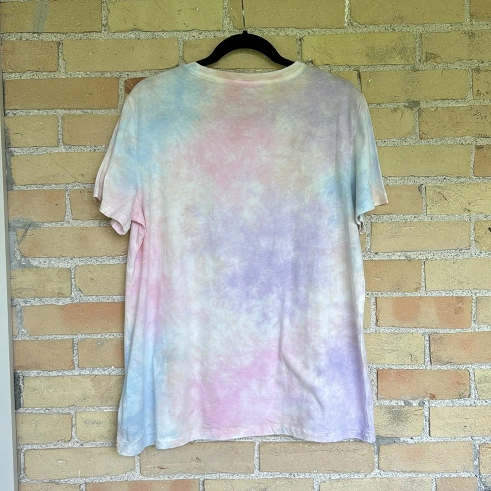 New GAP Women's Pastel Tie-Dye T-Shirt - Picture 3 of 3